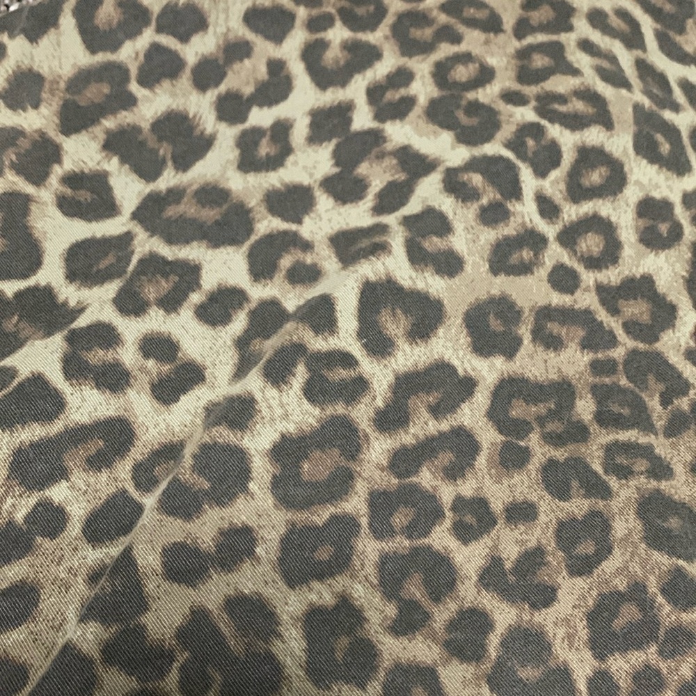 Good American Sage Leopard Denim Jacket - Picture 10 of 11